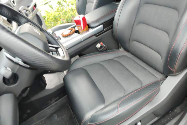 Used JETOUR Traveler 2025 1.5TD DCT Two-Wheel Drive Exploration+