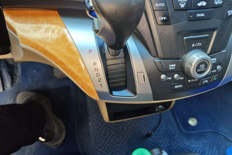 Used Honda Odyssey 2011 Jingxiu 2.4L Luxury Edition