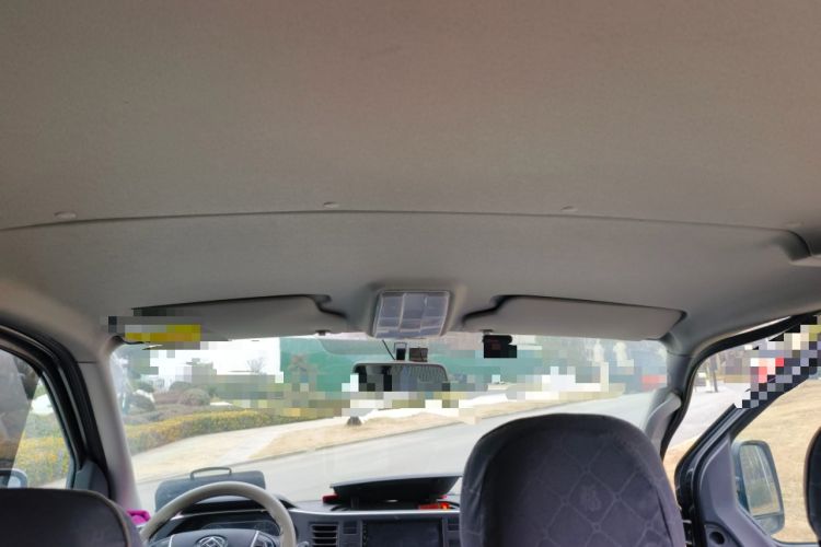 Used SAIC MAXUS Xintu V80 2021 2.0T PLUS Manual City Edition Short Wheelbase Ultra-Low Roof 5/6 Seats