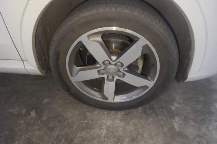 Used Audi Q3 2013 40 TFSI quattro Luxury Model