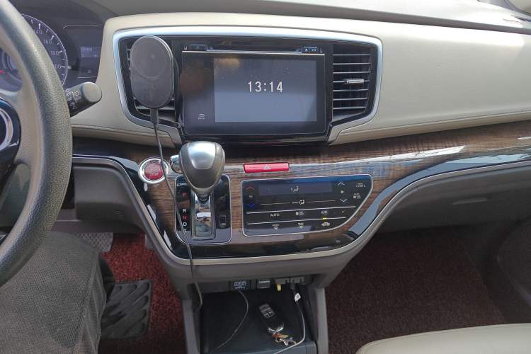 Used Honda Odyssey 2017 2.4L Luxury Edition
