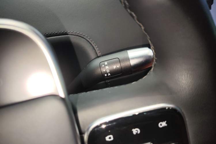 Used Li Auto L8 2023 Air model
