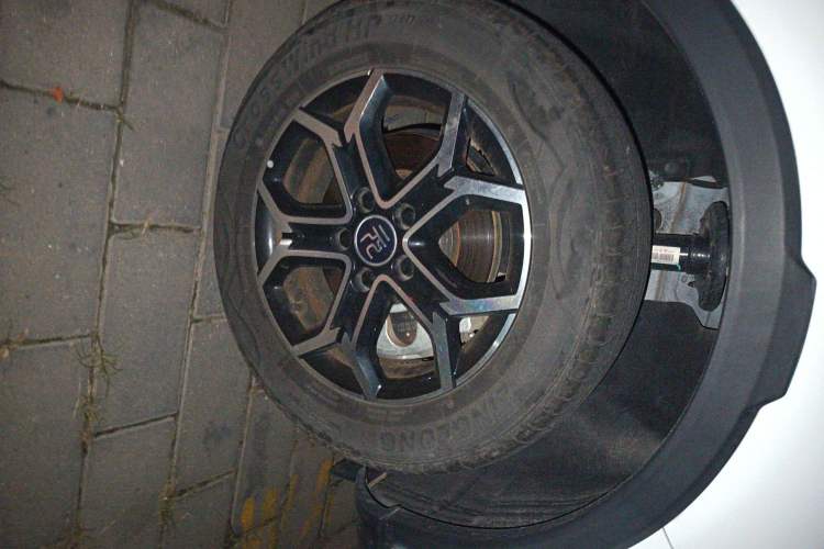 Used BYD Yuan Pro 2021 401 km Deluxe Version Right Front Wheel Hub