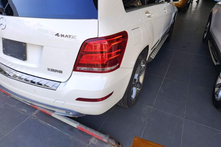 Used Mercedes-Benz GLK-Class 2015 GLK 300 4MATIC Fashion Edition Ultimate Version