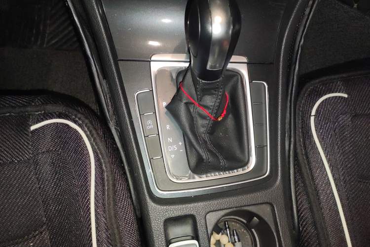 Used Volkswagen Golf 2019 200TSI DSG Comfort & Ambition Edition China VI Standard
