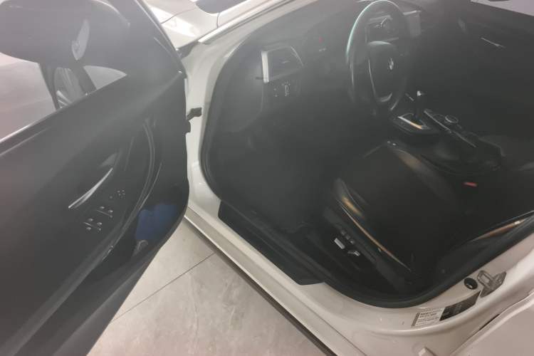 Used BMW 3 Series 2017 320Li Fashion Model