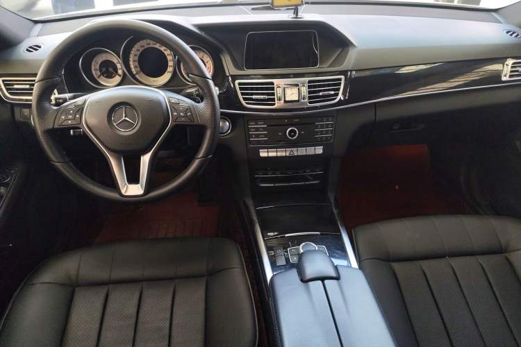 Used Mercedes-Benz E-Class 2015 Restyled E 260 L Sport Edition

