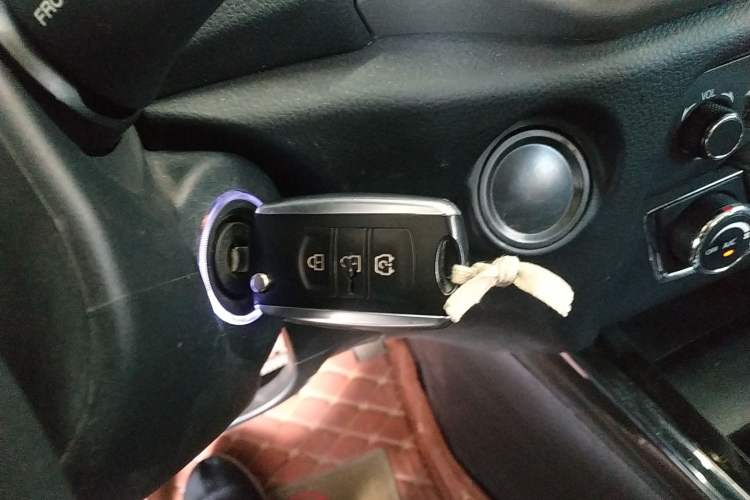 Used Dongfeng Fengon S560 2018 1.8L Manual Comfort 7-Seater
