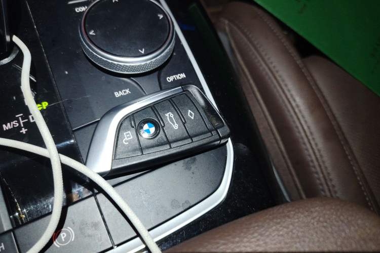 Used BMW X3 2022 Second Facelift xDrive30i Leading Edition M Night Sky Package Vehicle Key