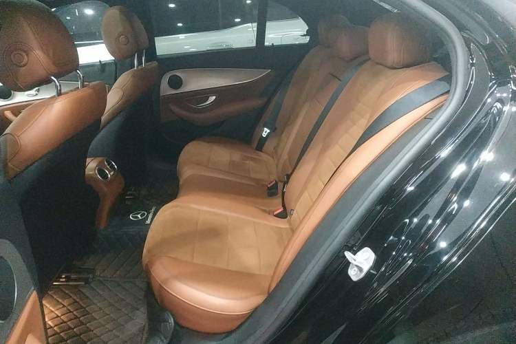 Used Mercedes-Benz E-Class 2018 E 200 Sport Edition Left Rear Seat