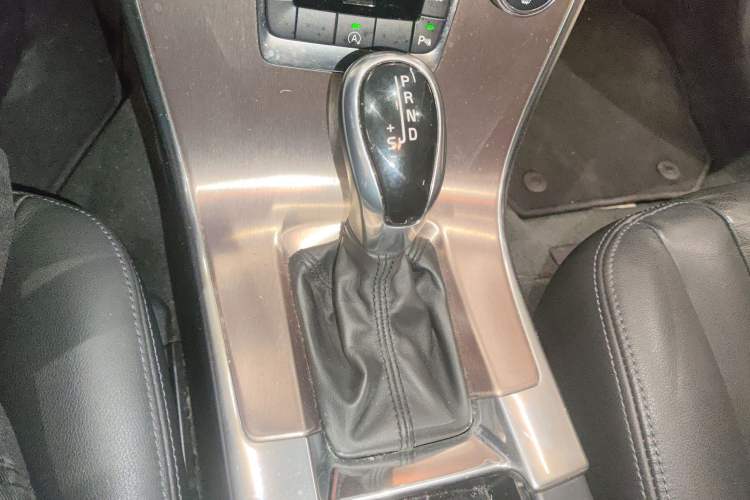 Used Volvo XC60 2015 T5 Smart Upgrade Model