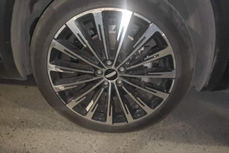 Used Geely Auto Monjaro L 2025 Dongfang Yao 2.0TD Automatic Lanxing Edition