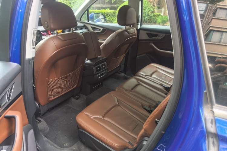 Used Audi Q7 2016 40 TFSI Comfort Model