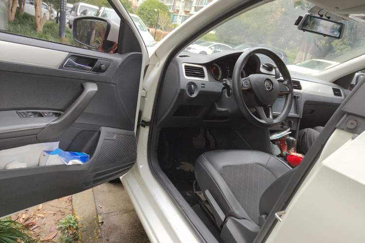 Used Skoda Rapid Spaceback 2018 1.6L Automatic Comfort Edition