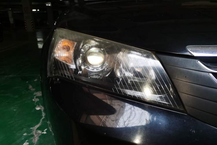 Used Geely Auto Classic Emgrand 2013 Sedan 1.5L Manual Entry-Level Model