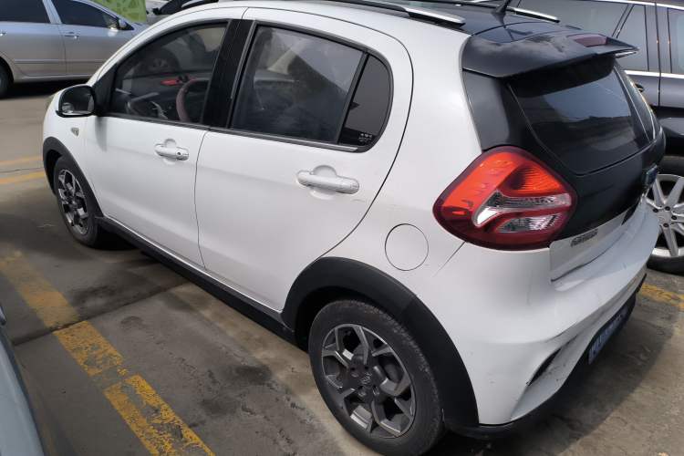 Used Geely Auto Vision X1 2017 1.3L Automatic Fun Edition