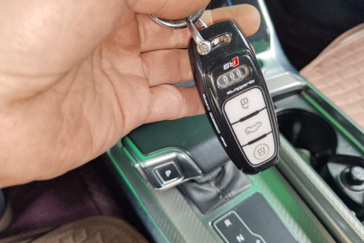 Used Audi A6L 2020 40 TFSI Luxury Prestige Edition Vehicle Key