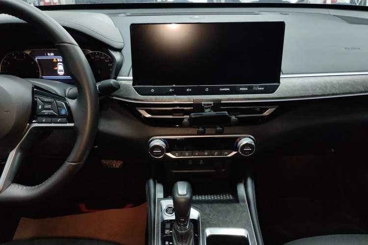 Used Nissan Teana 2022 2.0L XL-Upr Enjoyment Edition