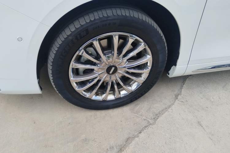 Used Wey Gaoshan 2023 Four-Wheel Drive Flagship Edition Left Front Wheel Hub