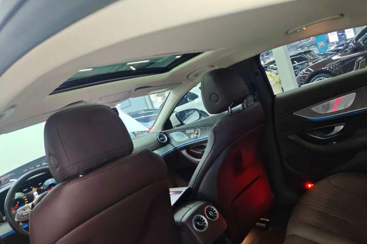 Used Mercedes-Benz CLS 2021 CLS 300 Sport Edition Headliner