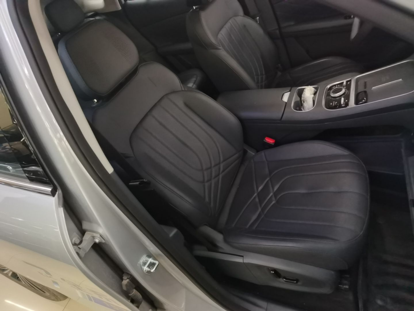 Geely Galaxy Xingjian 7 EM-i 2026 Model 135km Starship Version — снимка 19