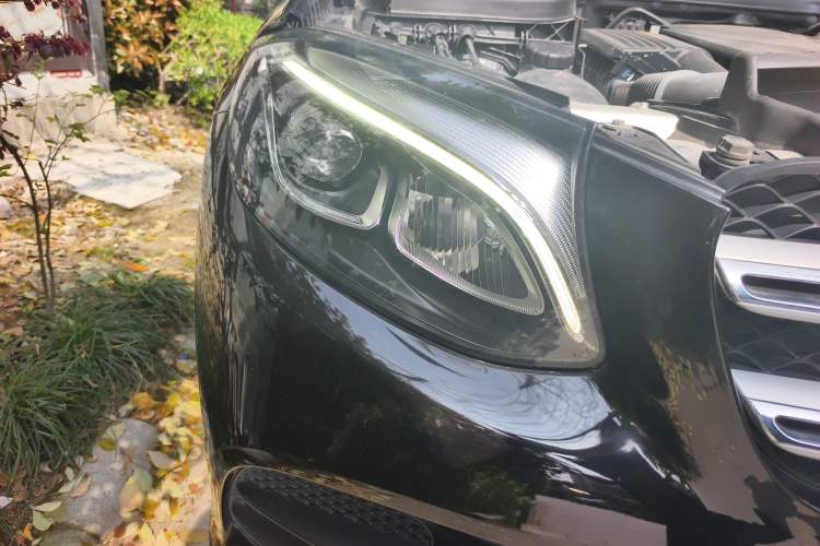 Used Mercedes-Benz GLC 2019 GLC 260 L 4MATIC Luxury Model Right Front Headlight