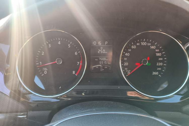 Used Volkswagen Sagitar 2017 1.6L Automatic Comfort Model
