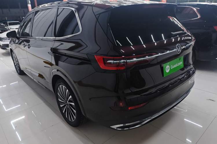 Used Volkswagen Viloran 2022 380TSI Prestige Edition
