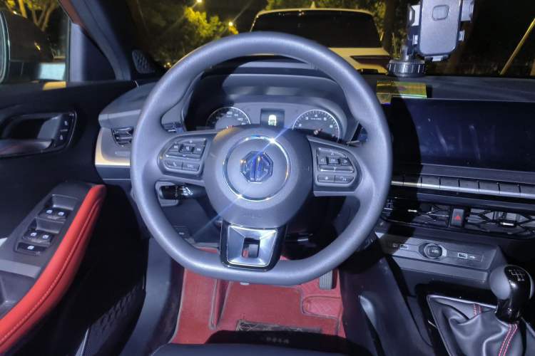 Used MG 5 2023 180 DVVT Manual Luxury Edition