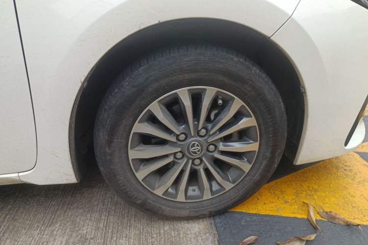 Used Toyota Corolla 2017 Revised Version 1.2T S-CVT GL-i