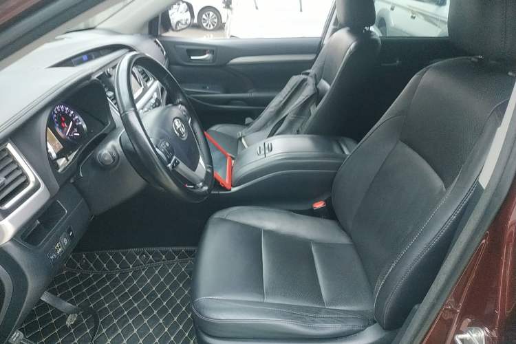 Used Toyota Highlander 2015 2.0T Four-Wheel Drive Luxury Edition 7-Seater