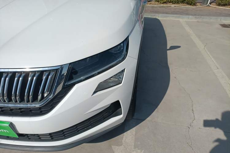 Used Skoda Kodiaq GT 2019 TSI330 Two-Wheel-Drive Luxury Edition China VI Standard Left Front Headlight