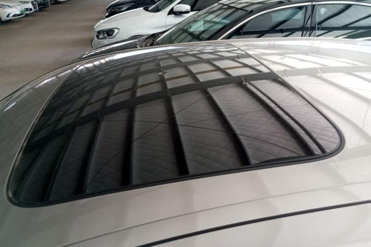 Used BMW 5 Series 2014 525Li Luxury Design Package