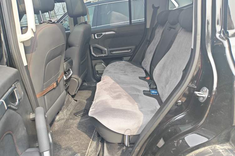 Used JETOUR Traveler 2023 1.5T Two-Wheel Drive Discovery PRO Left Rear Seat