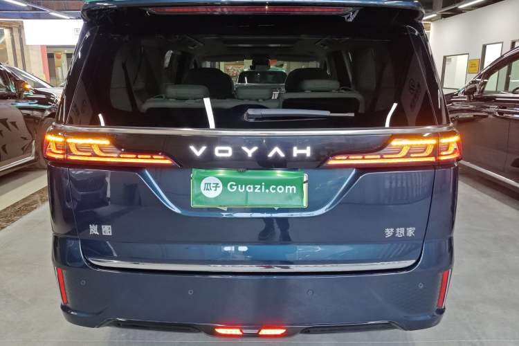 Used VOYAH Dream 2025 PHEV Four-Wheel-Drive Flagship Kunpeng Edition
