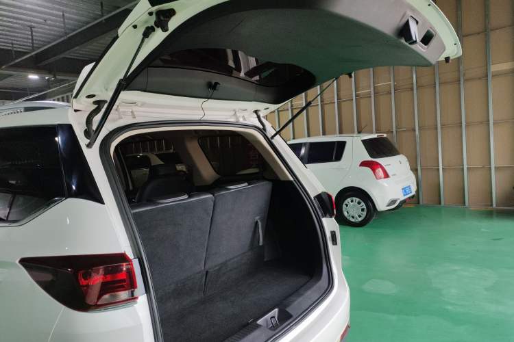 Used Baojun 360 2018 1.5L Manual Luxury Edition China V