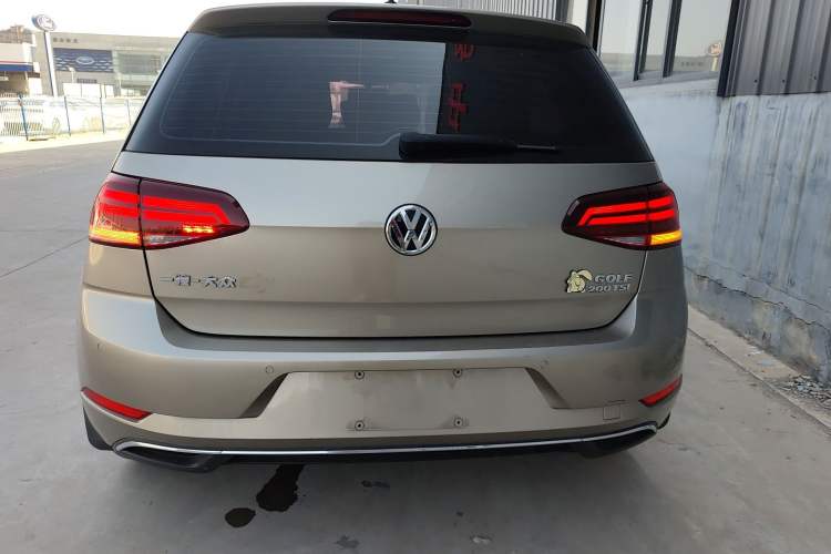 Used Volkswagen Golf 2020 Zhiai Edition 200TSI DSG Comfortable & Ambitious Version Rear