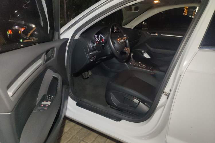 Used Audi A3 2014 Sportback 35 TFSI Automatic Ambition Edition