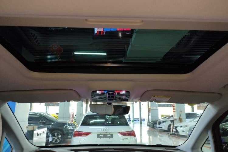 Used Roewe iMAX8 2023 400TGI Comfort Edition