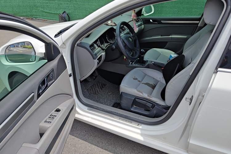 Used Skoda Superb 2013 1.4TSI Manual Shengshi Edition