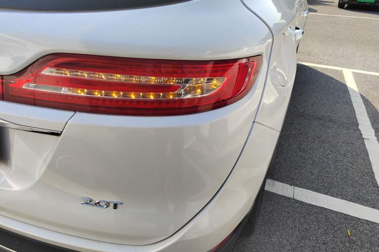 Used Lincoln MKC 2019 2.0T Two-Wheel Drive Zunya Version China VI Standard