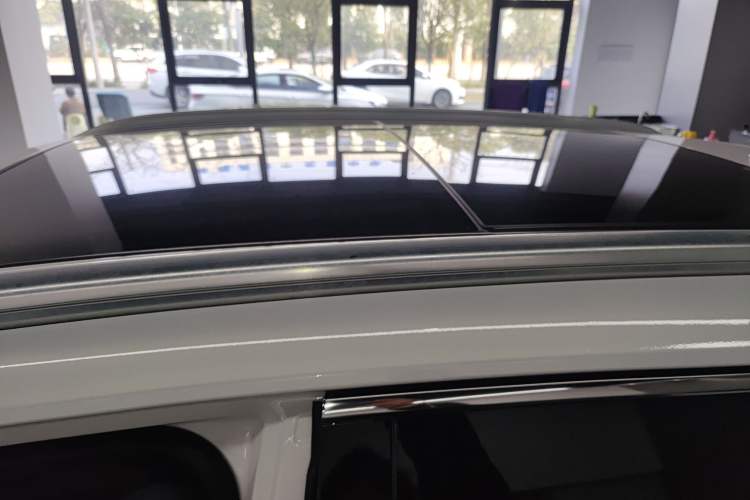 Used Hongqi HS5 2022 Revised Version 2.0T Smart Connect Flagship Edition