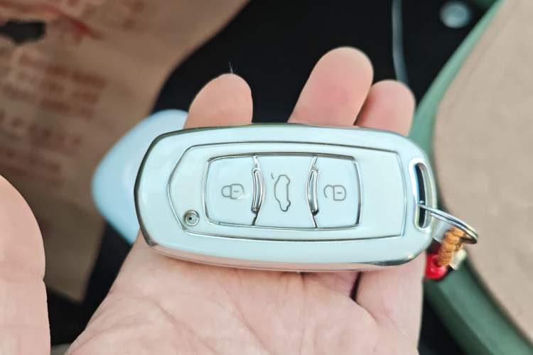 Used Geely Galaxy Panda 2025 210 km – Yuanqi Bear