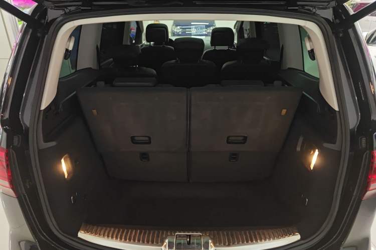 Used Volkswagen Sharan 2016 380TSI Luxury 7-Seater