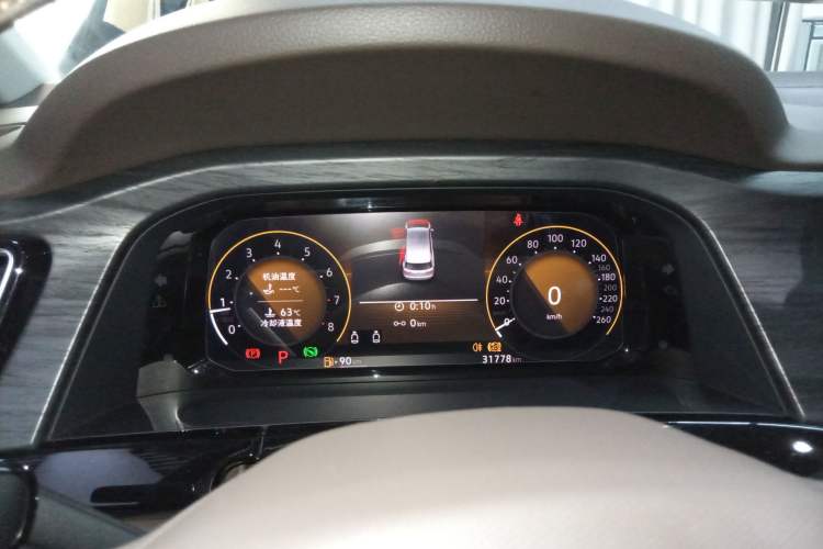 Used Volkswagen Viloran 2022 380TSI Luxury Edition