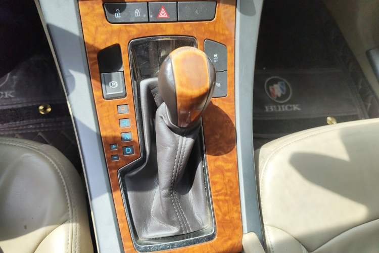 Used Buick LaCrosse 2011 2.4L SIDI Elegant Edition
