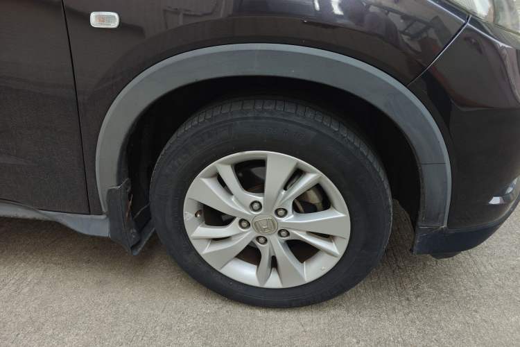 Used Honda Vezel 2015 1.5L CVT two-wheel drive Comfort trim
