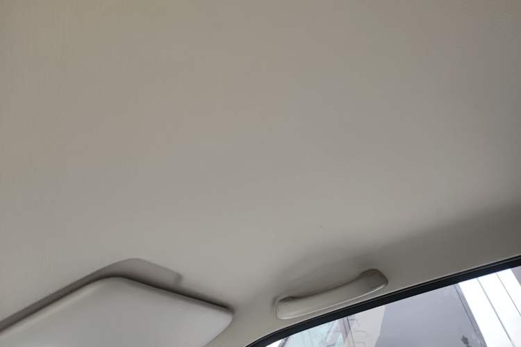 Used Wuling Hongguang MINIEV 2021 Macaron Fashion Model Lithium Iron Phosphate Headliner