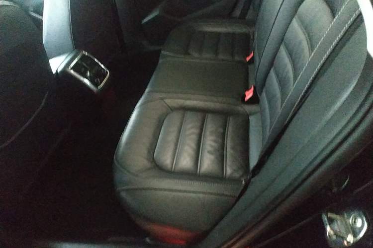 Used Volkswagen Passat 2016 330TSI DSG Luxury Edition Left Rear Seat