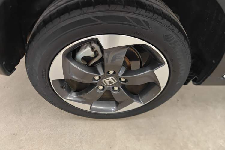 Used Honda Vezel 2017 1.8L CVT Front-Wheel Drive Pioneer Edition Right Rear Wheel Hub